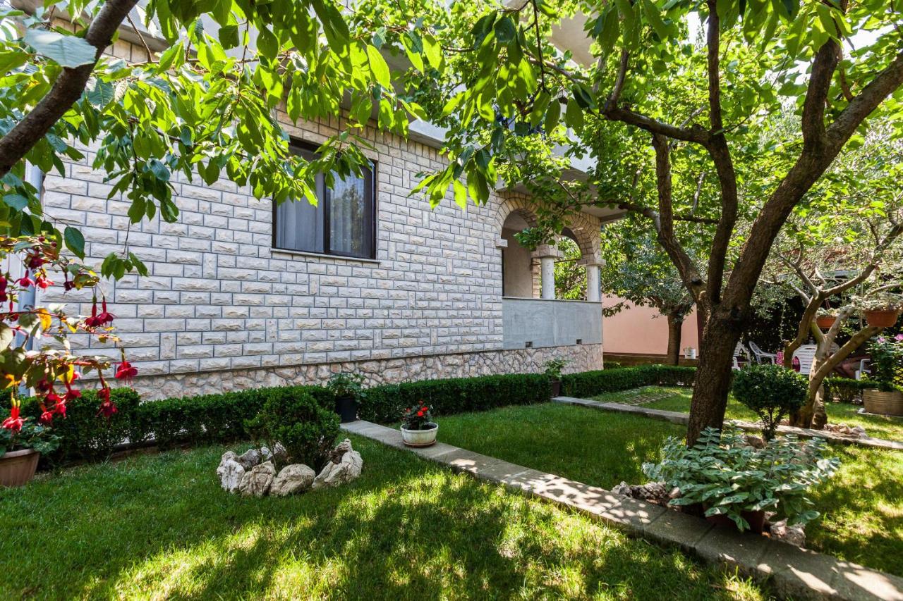 Guest House Perica - B&B Zadar