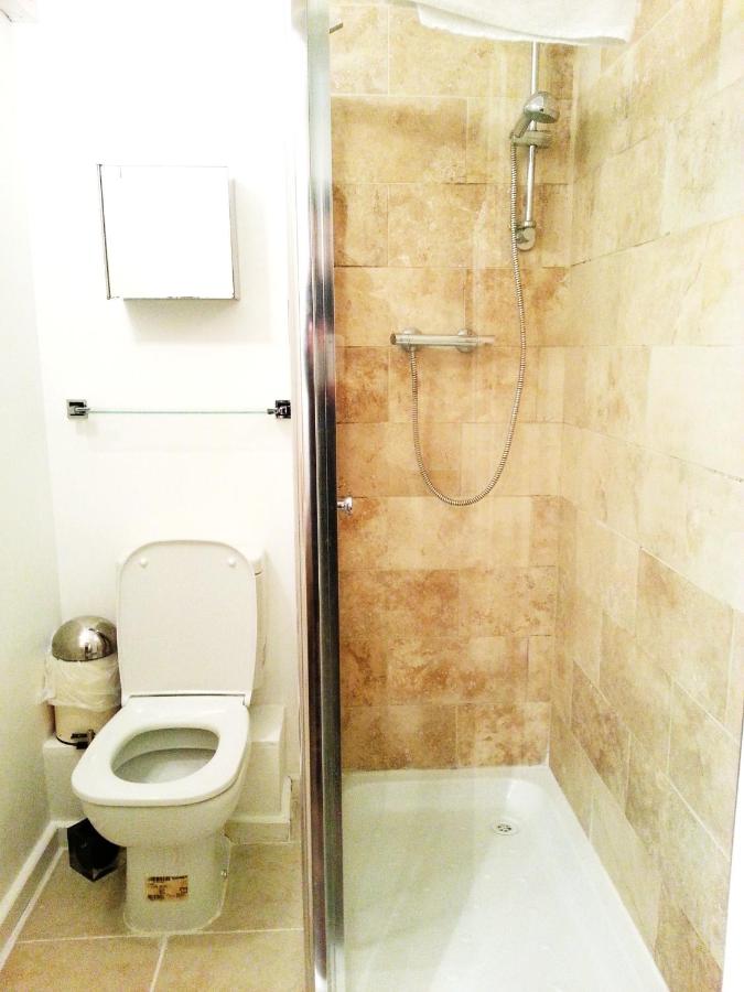 One-Bedroom Apartment - Basement