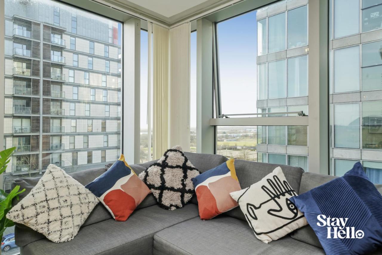Contemporary, Modern, 2-Bed Apt, Prime Central MK - Ferienwohnung