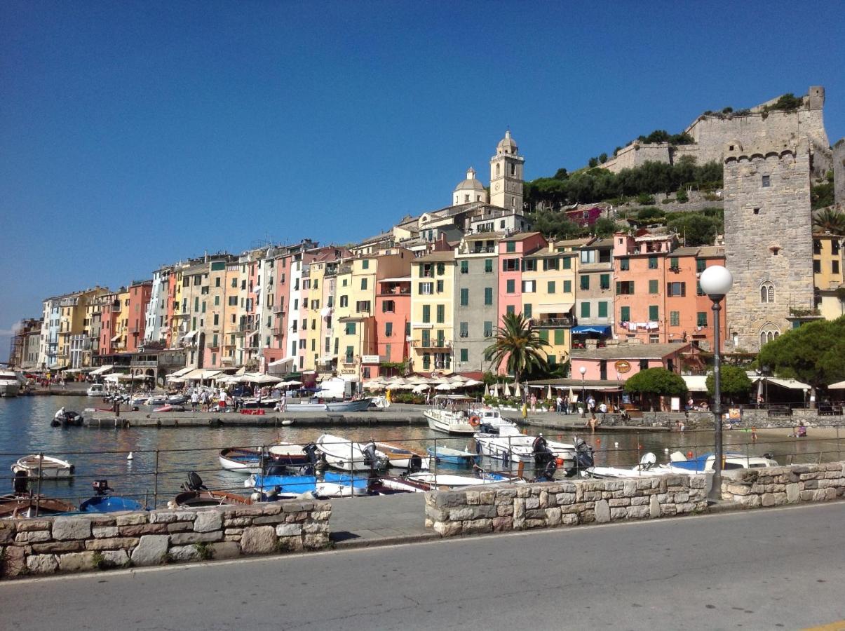 B&B Portovenere - Affittacamere La Lanterna - Bed and Breakfast Portovenere