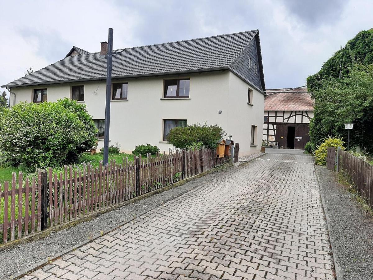 B&B Braunichswalde - Apartment in Thuringia with garden - Bed and Breakfast Braunichswalde