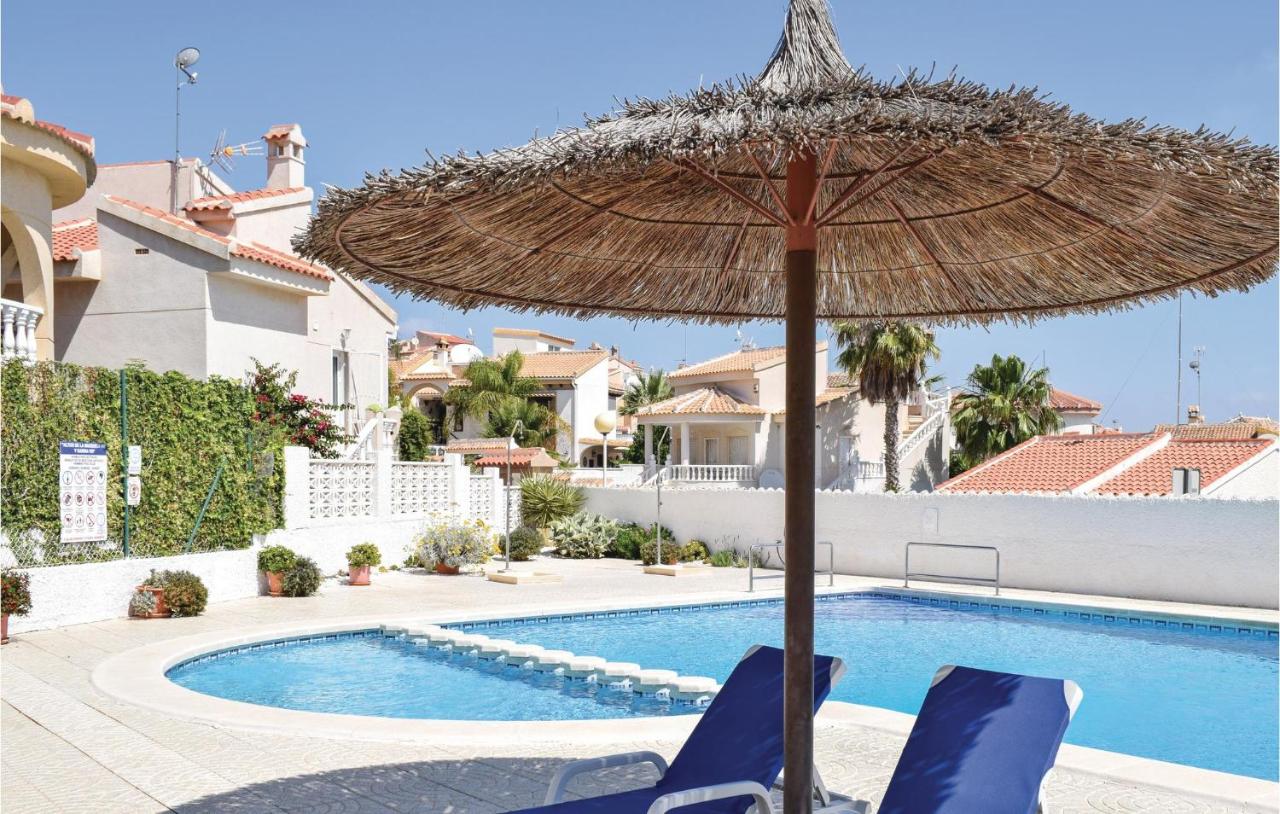 B&B Rojales - Amazing Home In Rojales With Wifi, Outdoor Swimming Pool And Swimming Pool - Bed and Breakfast Rojales