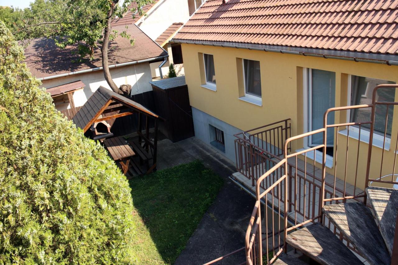 Dom štúdia Petra - B&B