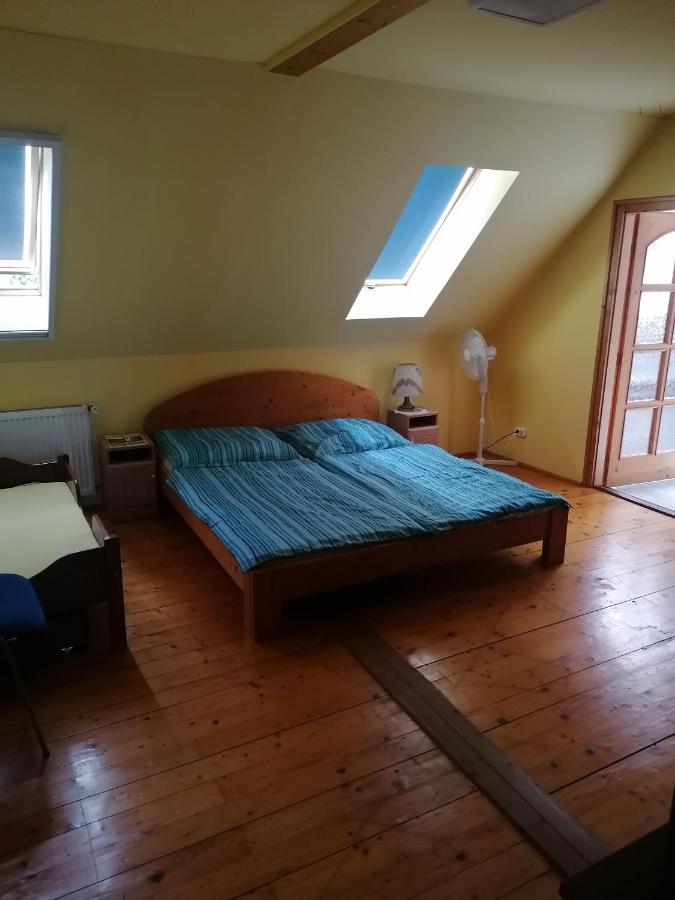 Chambre Lit King-Size - Vue sur Jardin