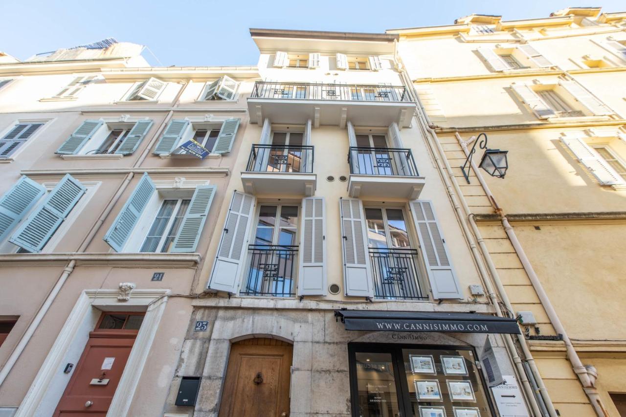 LB Vacation Rentals I Penthouse 1BR - Cannes Center - Marche Forville - 5 min Palais, Croisette & Plages - Ferienwohnung