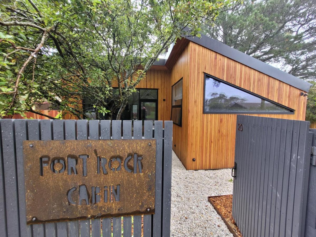 Fort Rock Cabin - B&B