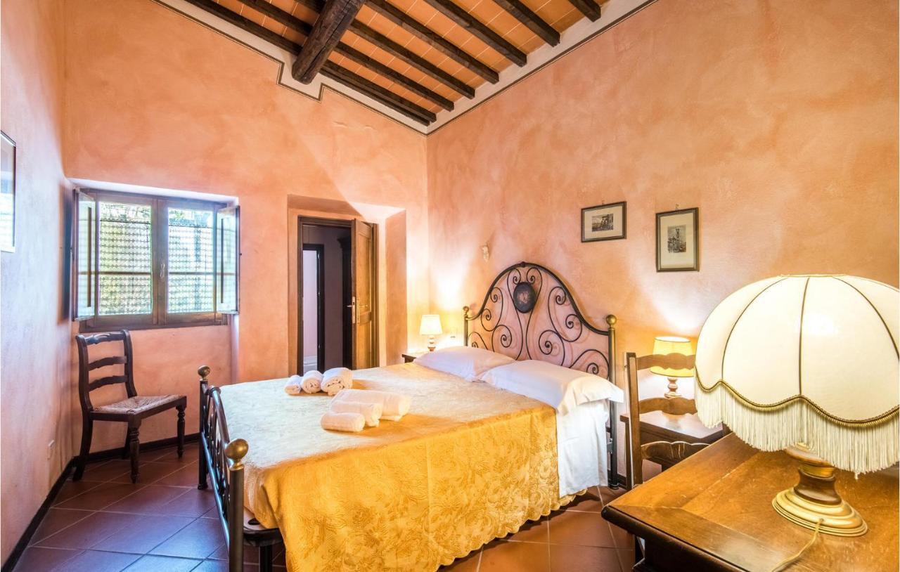 Appartamento con 3 Camere da Letto
