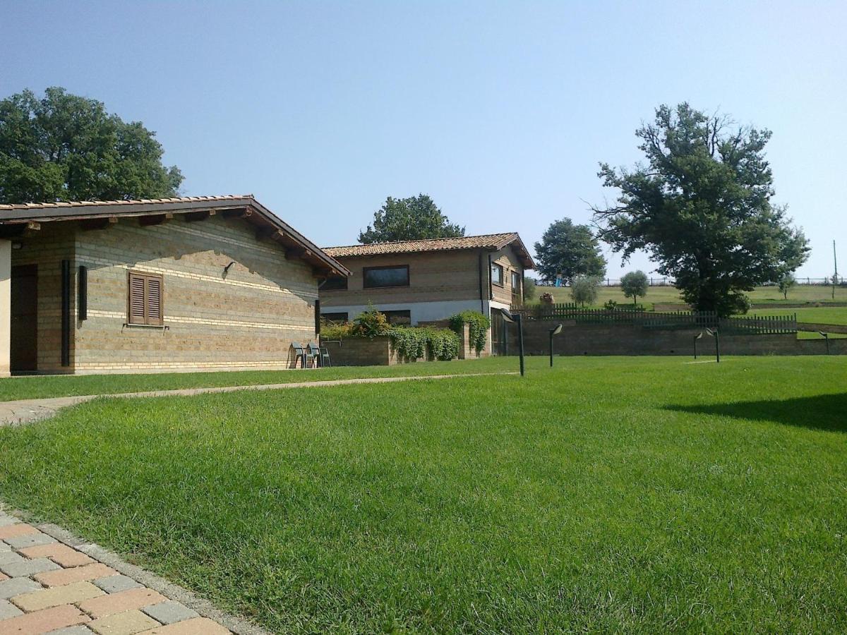 Agriturismo Monte dell'Olmo - Chambres d’hôtes