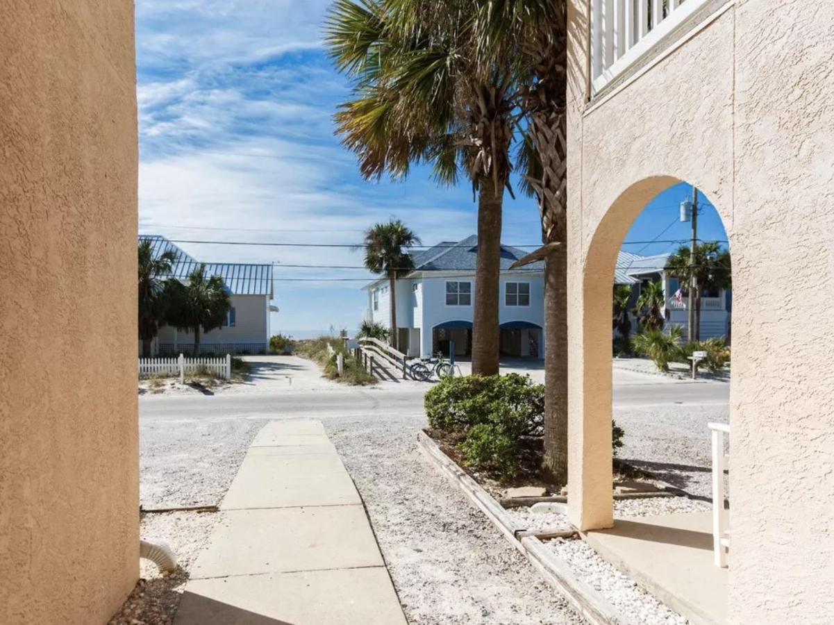 Merrimac Resort #32 - B&B