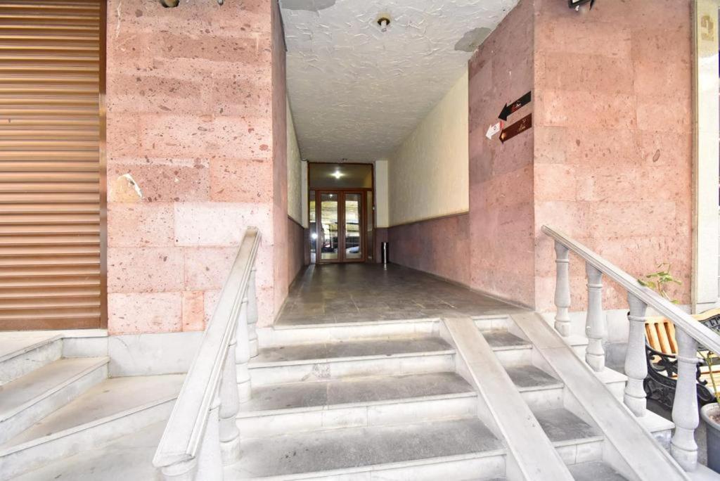 54 New building in the center of the capital - Chambres d'hôtes Erevan