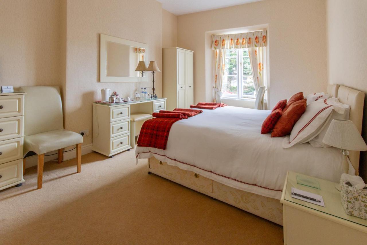 Camera Deluxe Doppia con Letti Singoli