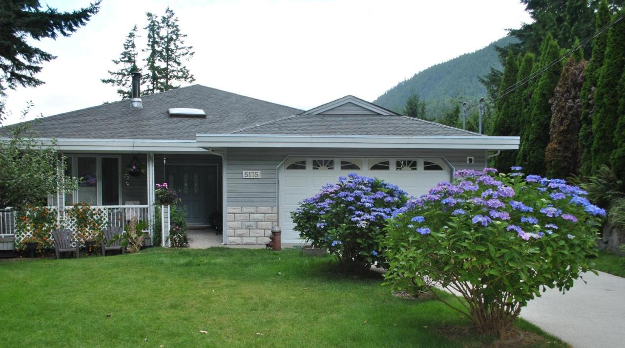 Madeira Park Oceanview Suites - B&B