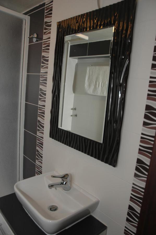 Triple Room with Balcony