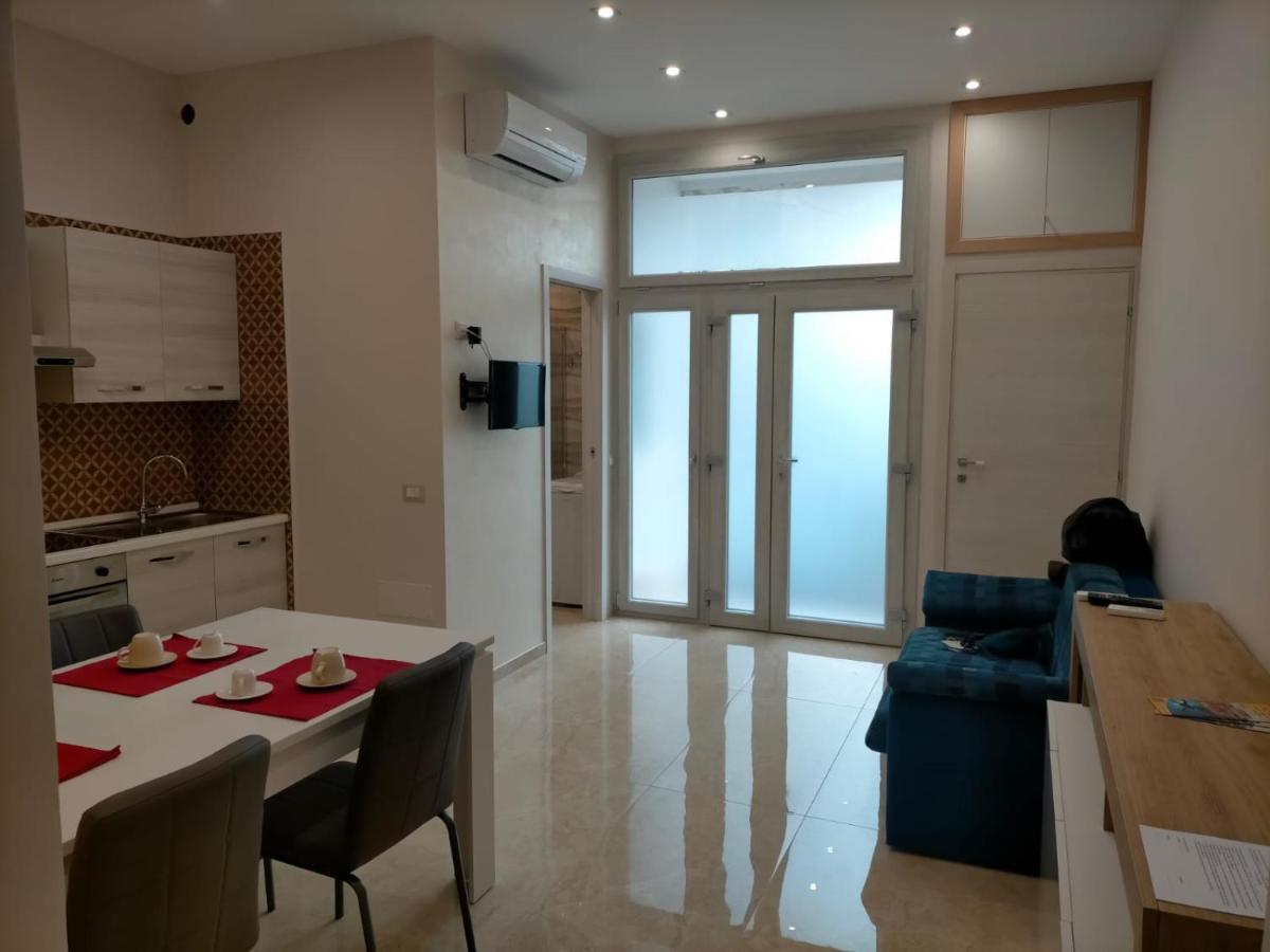 SCENU' - B&B Martina Franca