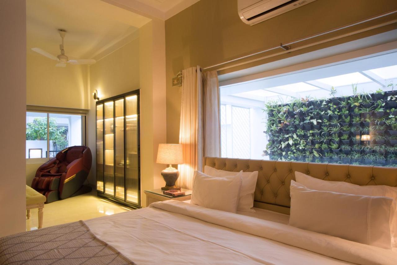 B&B Nuova Delhi - Frangipani Suite - Bed and Breakfast Nuova Delhi