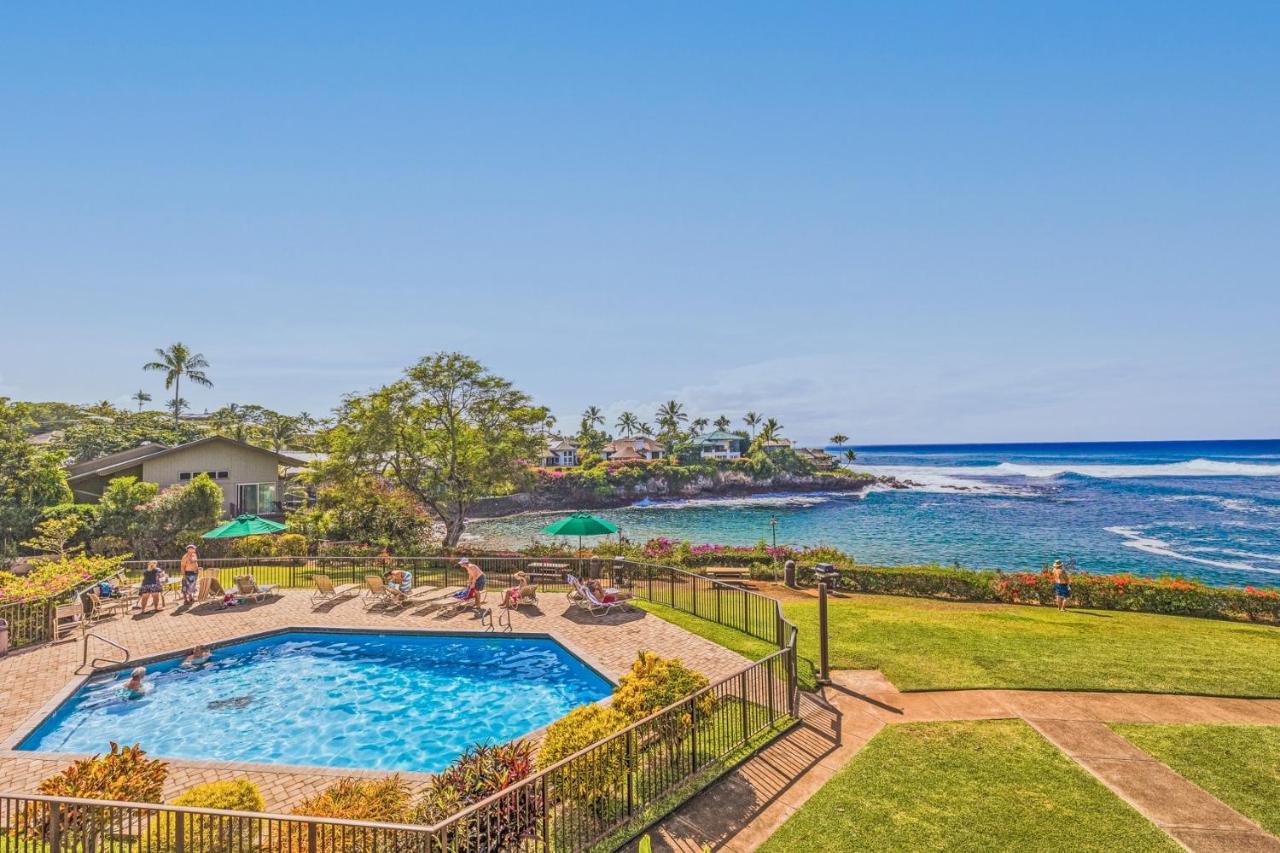 Napili Point B33 1 Bedroom Oceanfront Condo condo - B&B