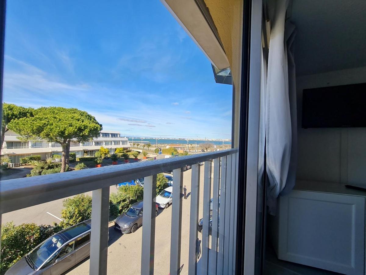 Le 44 avec balcon vue mer - B&B