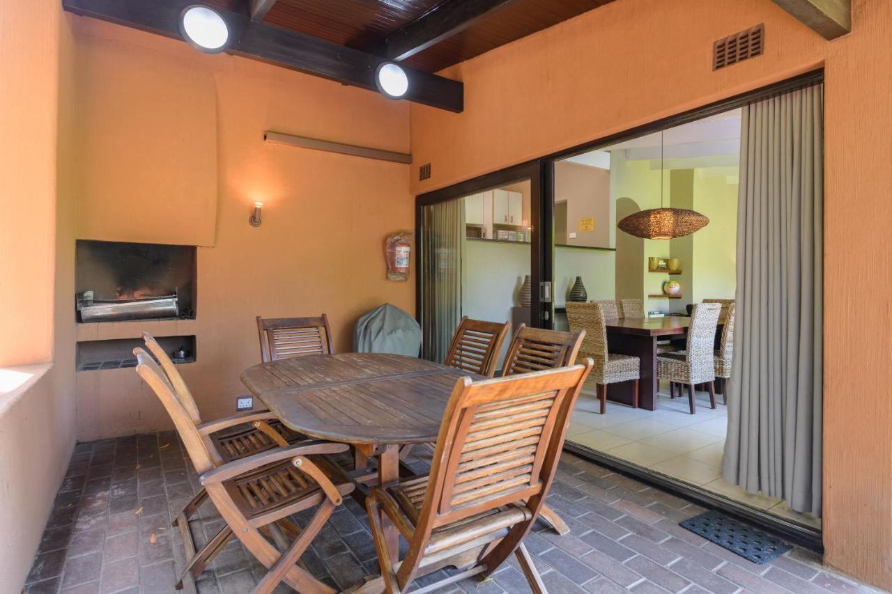 San Lameer Villa 3215 - 2 Bedroom Classic - 4 pax - San Lameer Rental Agency - Bed and Breakfast Southbroom