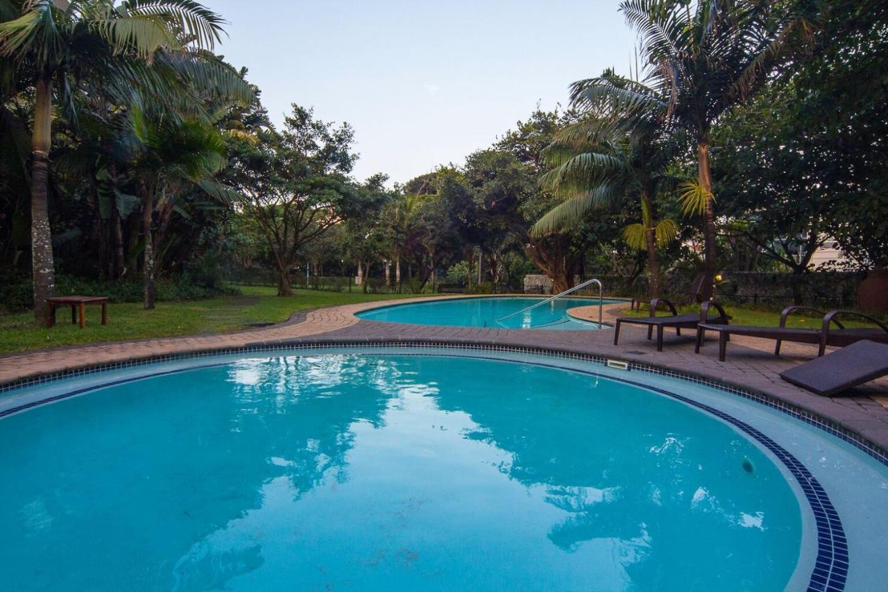 201 Oyster Quays - by Stay in Umhlanga - B&B