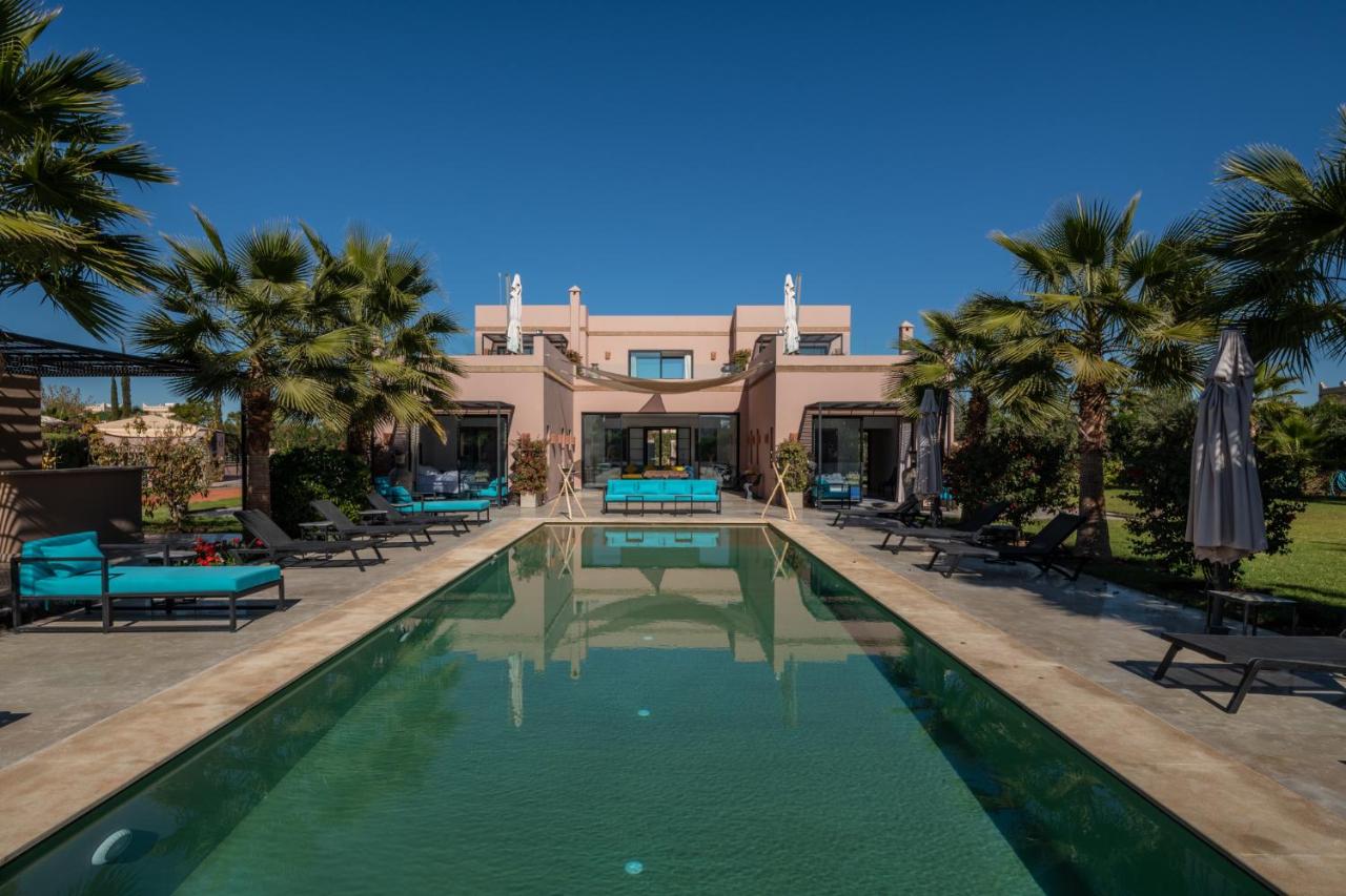 B&B Marrakesch - Les Iris - Peaceful villa with heated private pool & hammam - Bed and Breakfast Marrakesch