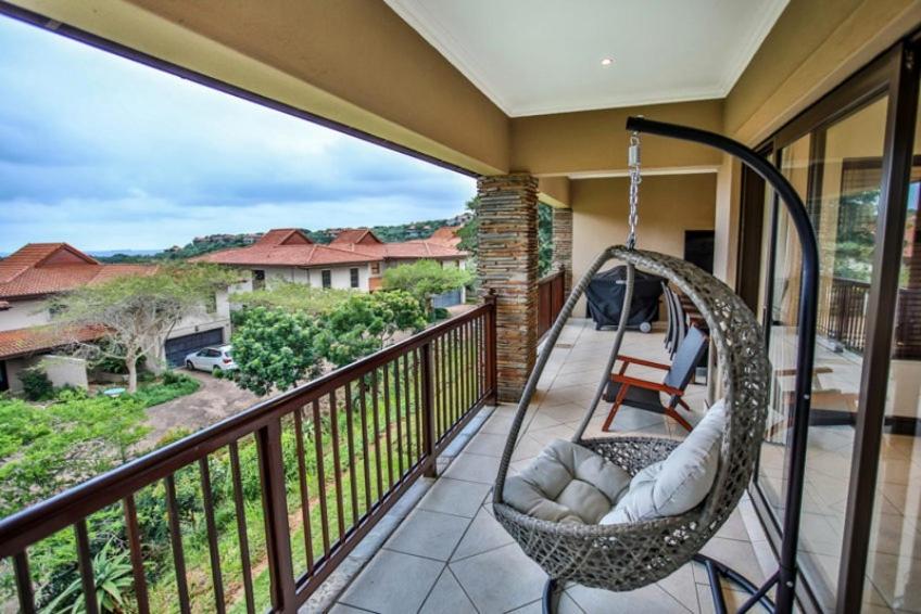 B&B Ballito - Amazing 4 bedrooms house with backup power in Zimbali Ballito Durban - Bed and Breakfast Ballito