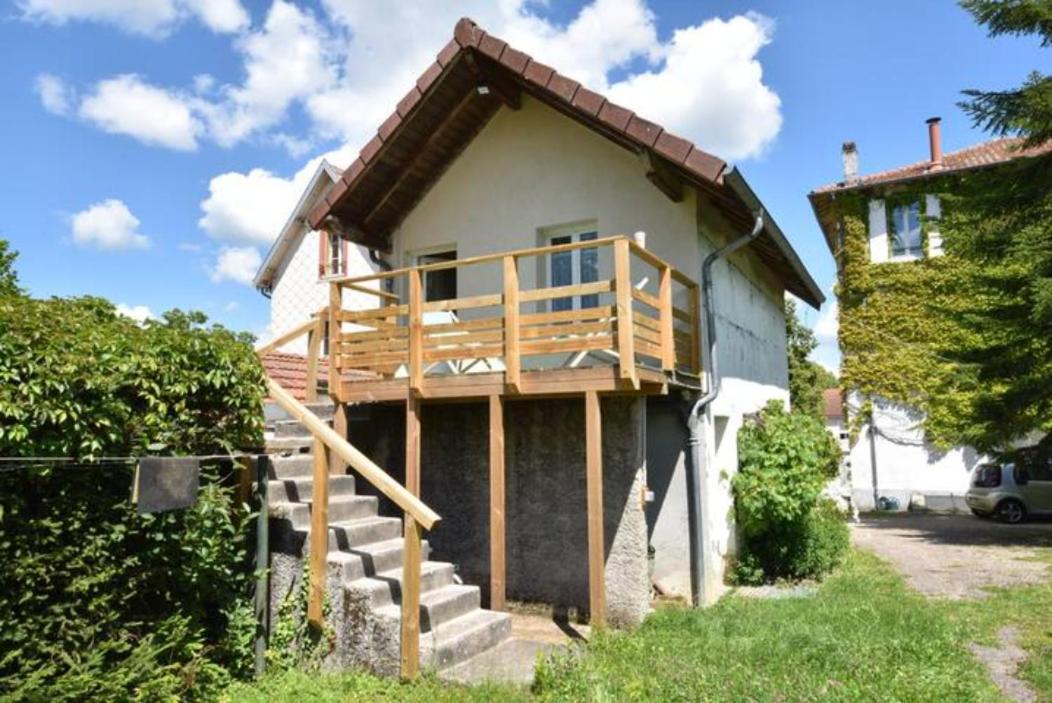 Une Tiny House à découvrir au cœur de la cité ! - B&B Contrexéville