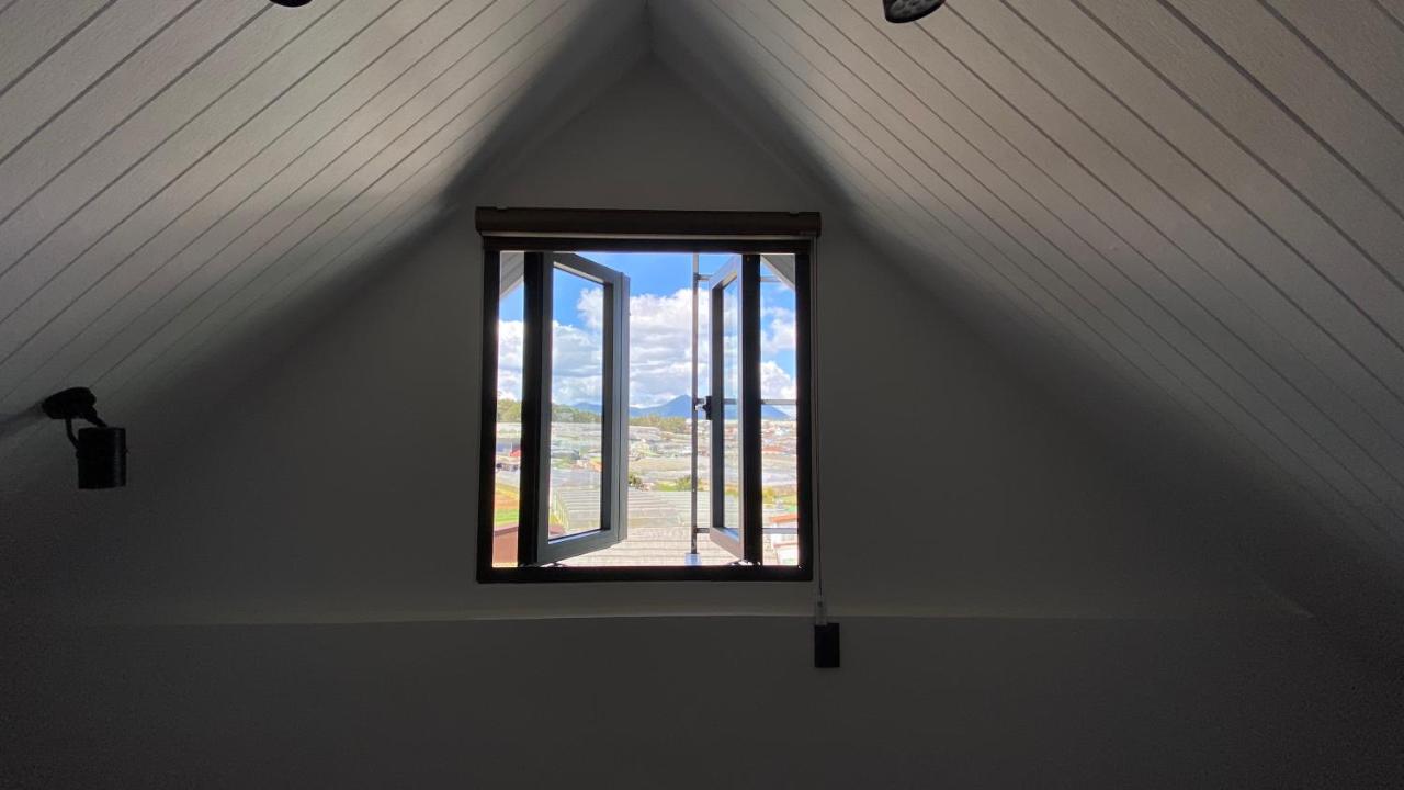 Camera Familiare con Balcone
