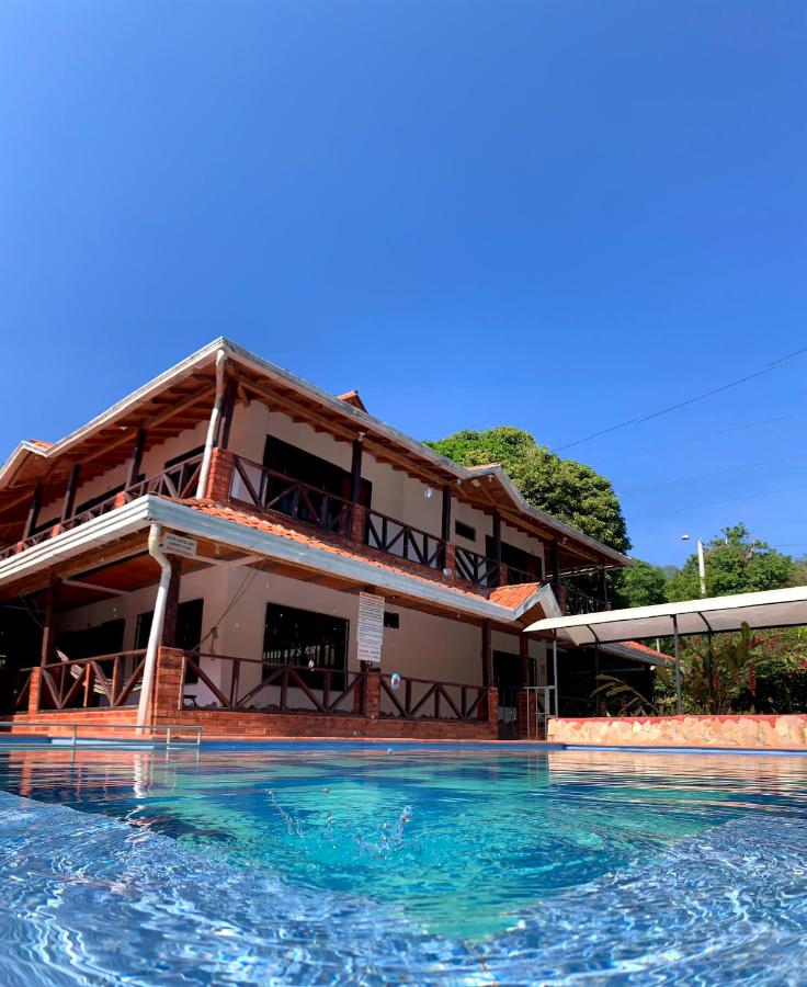 B&B San Gil - Casa Campestre Las Nieves - Bed and Breakfast San Gil