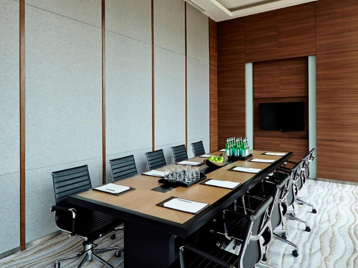 Fraser Residence Menteng meeting Room Fraser Residence Menteng meeting Room