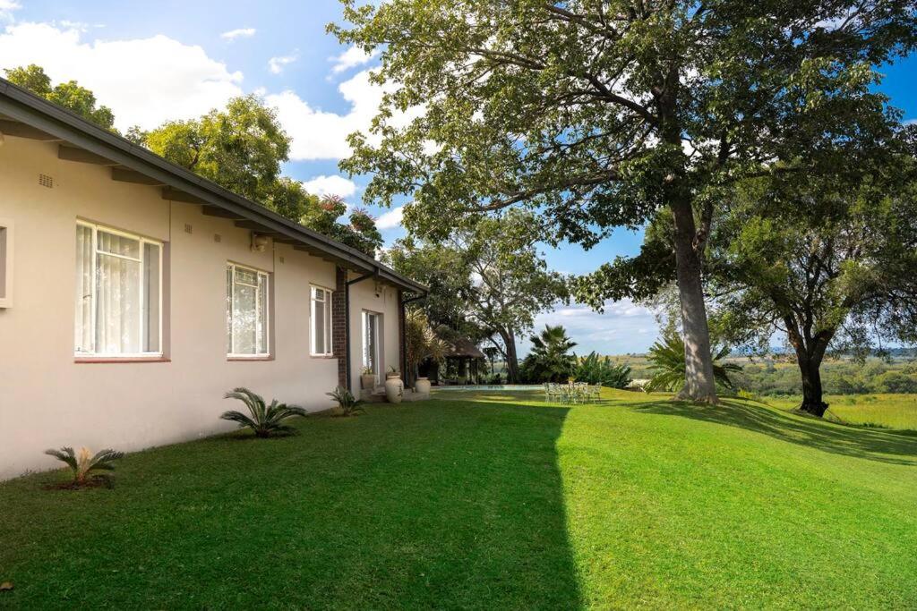 Matabanari Luxury Farm House - B&B