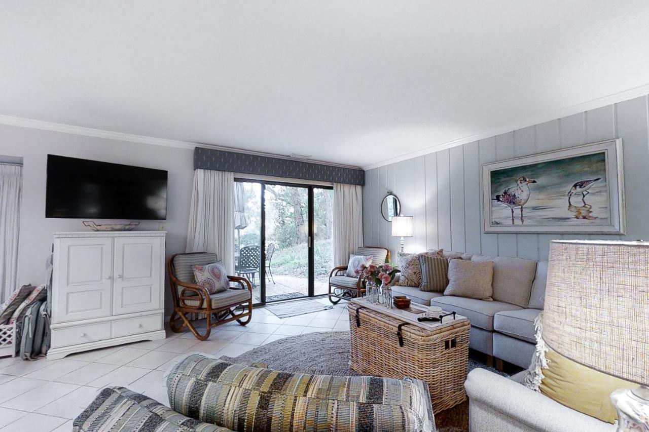 2010 Beach Wood - B&B