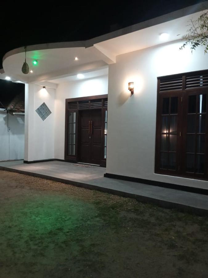NOVA Guest - Ferienwohnung Mirissa city