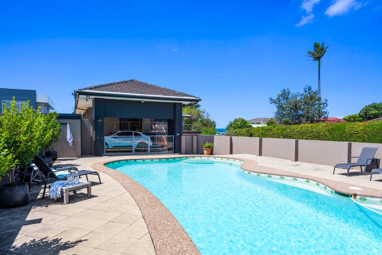 B&B Shellharbour Village - WATERFRONT HOME WITH POOL / SHELLHARBOUR - Bed and Breakfast Shellharbour Village