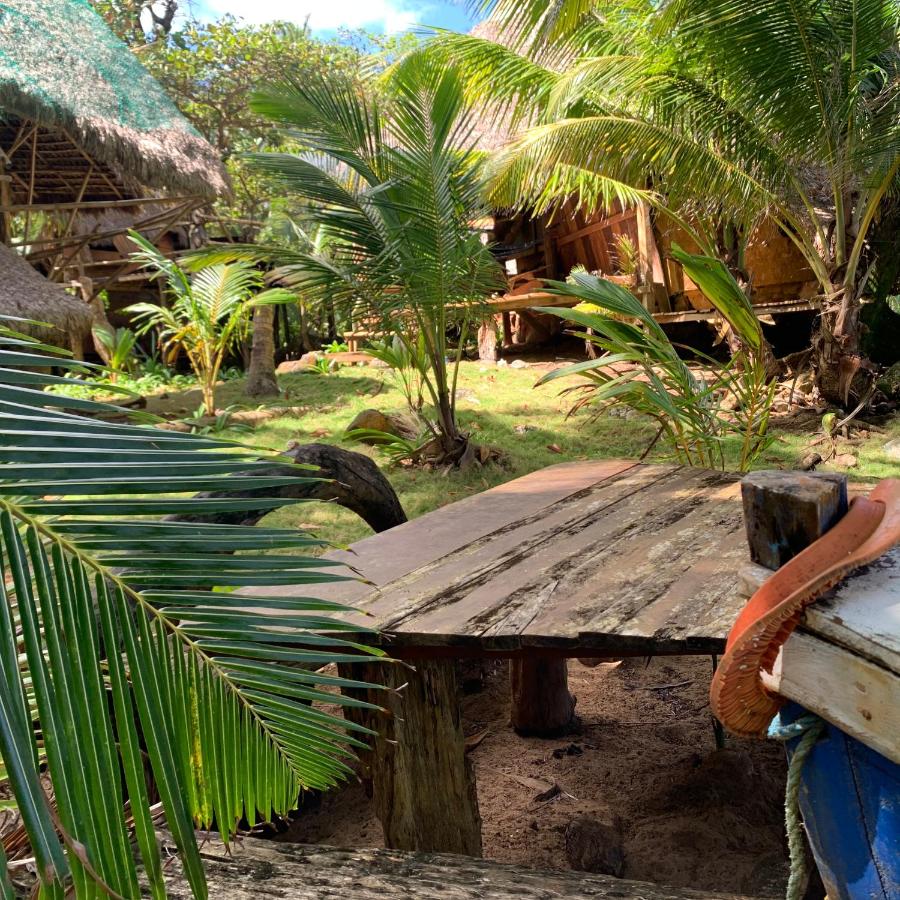 ENSUEÑOS NATURAL RESERVE Little Corn Island Nicaragua - Chambres d’hôtes