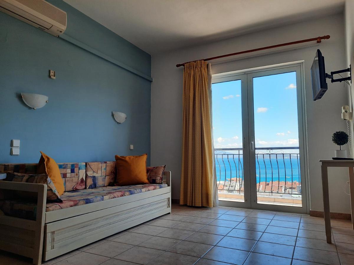 Appartamento con 2 Camere da Letto, Balcone e Vista mare