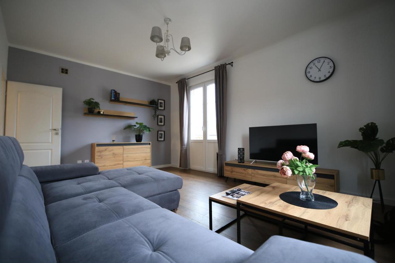 Amfiteatr Stare Miasto - Bed and Breakfast