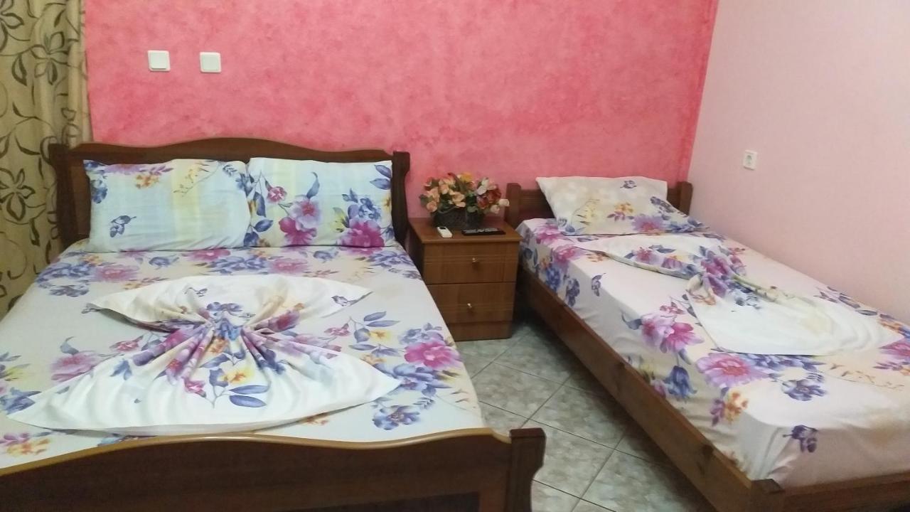 Comfort Triple Room with Shower
