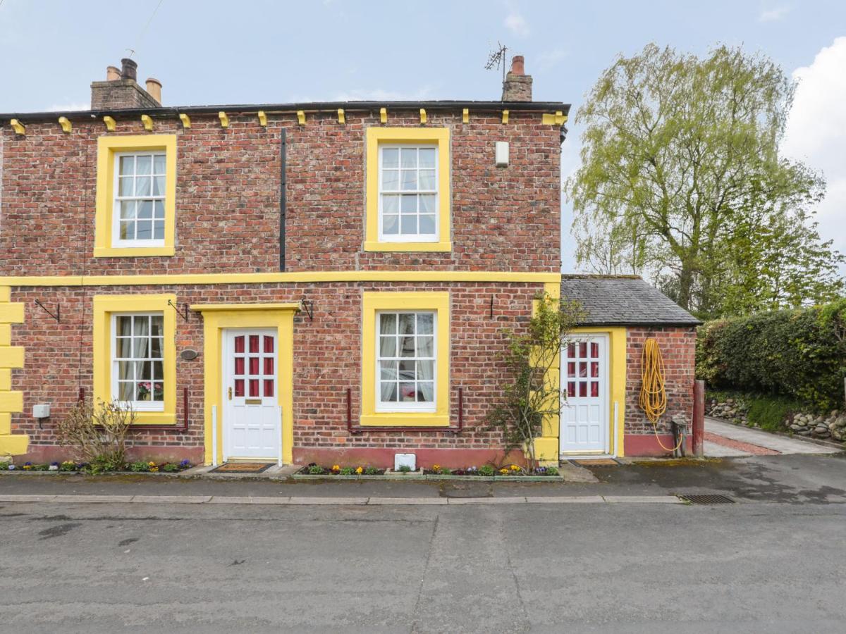 B&B Crosby - Rose Cottage - Bed and Breakfast Crosby