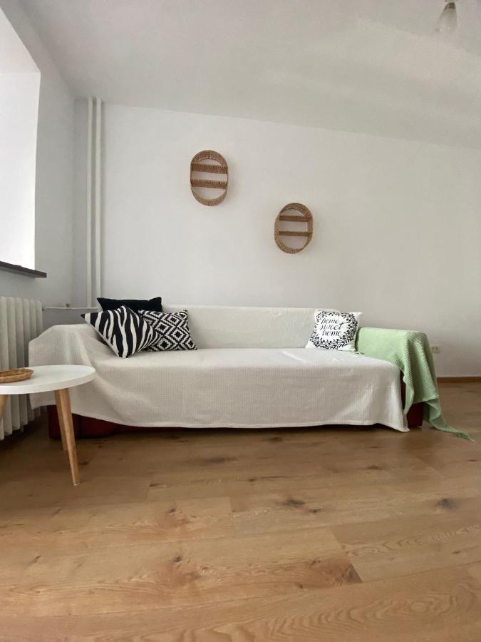 Iulius Town view apartment - Bed and Breakfast Timişoara
