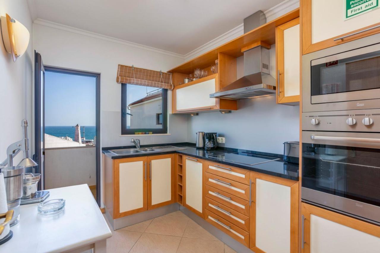 Appartamento con 1 Camera da Letto, Balcone e Vista Mare