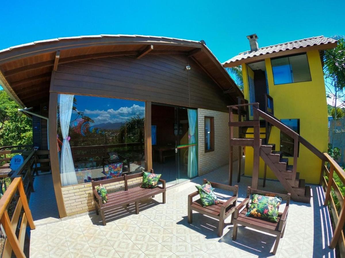 Casa Vista Privilegiada: Piscina e Conforto - B&B