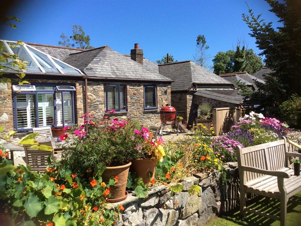 Lower Barns Guest House - B&B