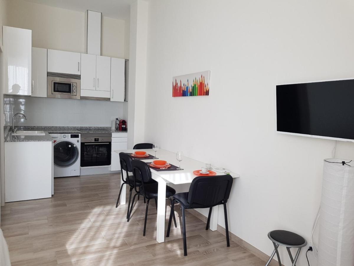 Studio Picasso near the port and beach - B&B Valencia