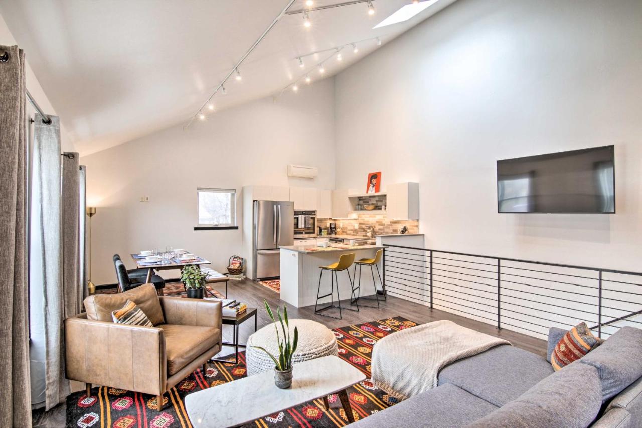 Contemporary-Boho Loft in Downtown Livingston! - Ferienwohnung