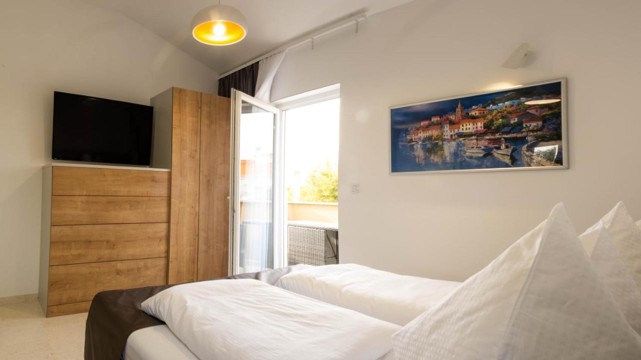 Appartamento con 3 Camere da Letto