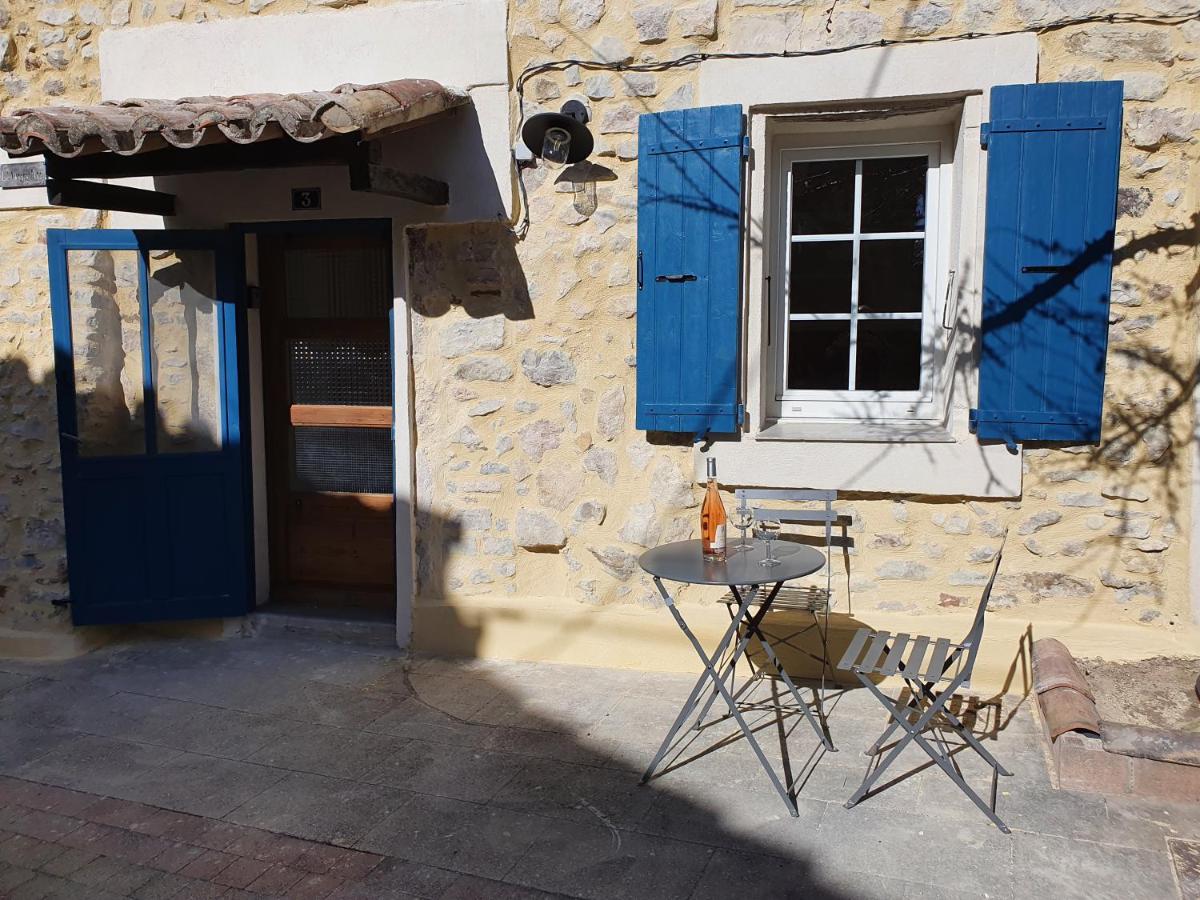 L'angélus, gîte de charme au coeur du vieux village de Sablet - Chambres d'hôtes Sablet-près-l'Ouvèze