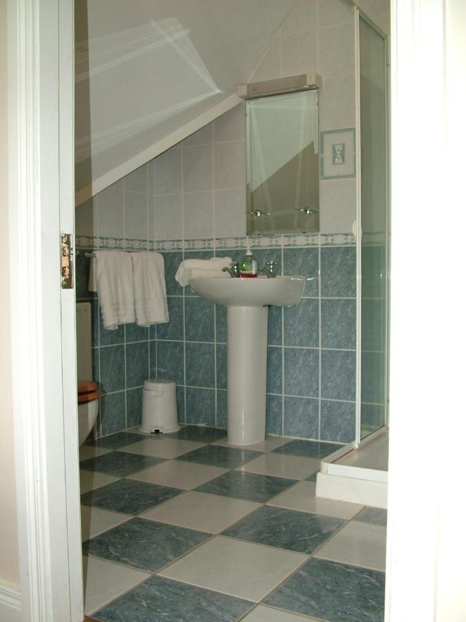 Camera Familiare con Bagno Privato