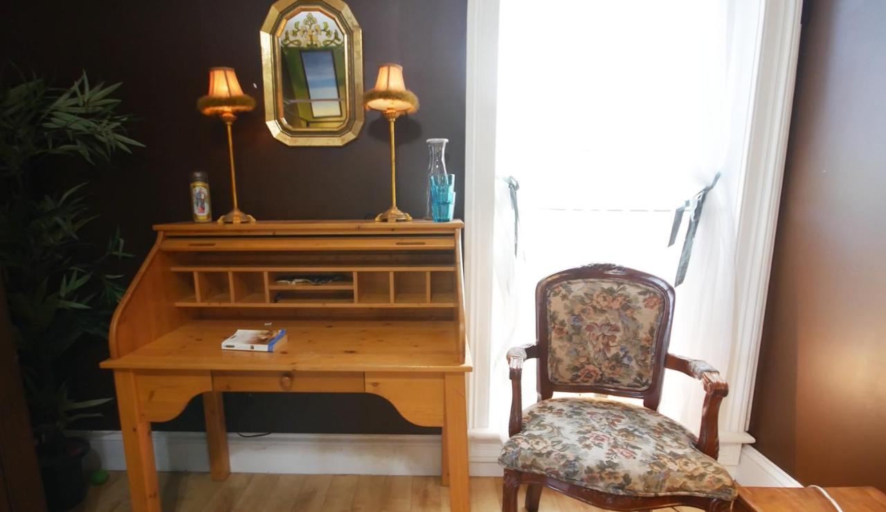 Standard Suite