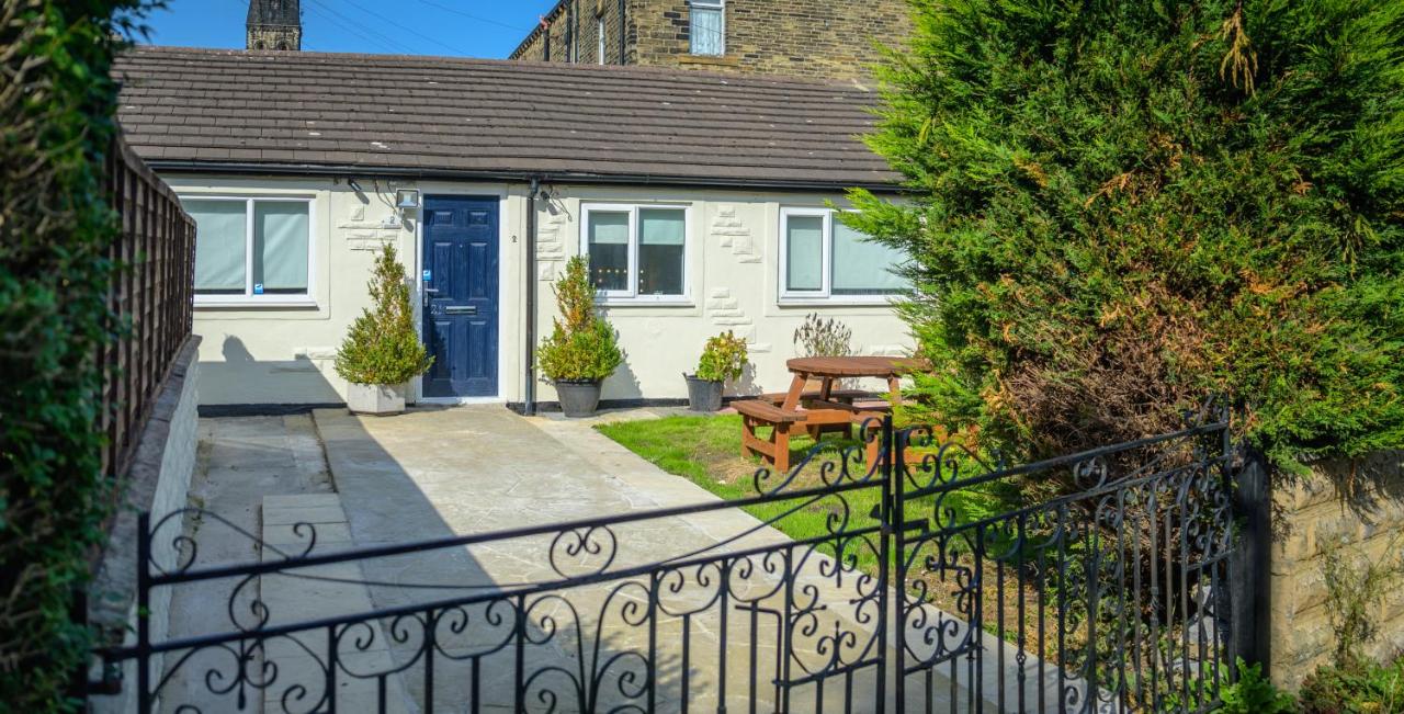 Inviting 1-Bed House in Bradford - B&B