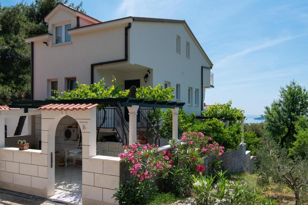 B&B Orebić - Top of the Hills Apartments LLR - Bed and Breakfast Orebić